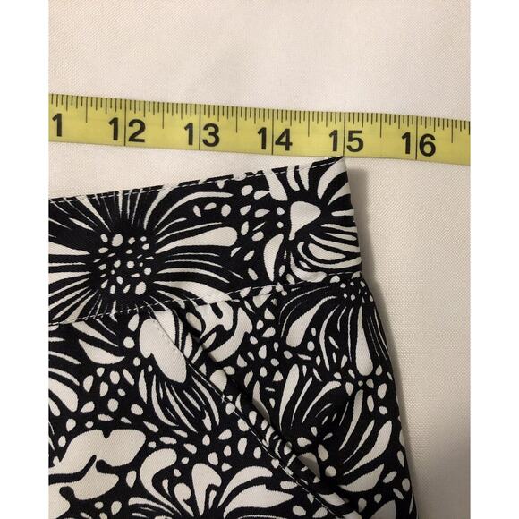Coral Bay Golf Skirt Women Sz 6 Black White Floral Print Shorts Skort Athleisure - Picture 9 of 12